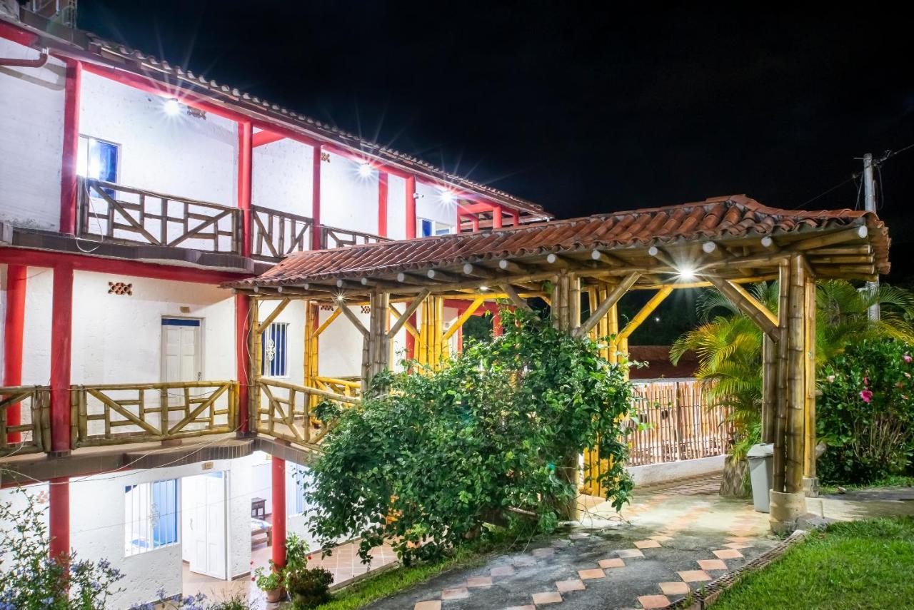Hotel Verde Menta San Gil Buitenkant foto